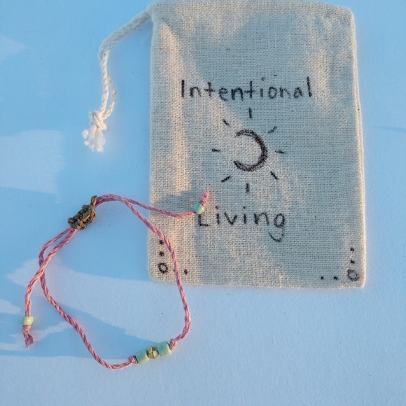 Bracelets - Picture 2 of 3